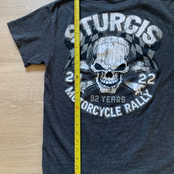 Sturgis Motorcycle Skulls T Shirt Men’s Medium 2022 - Picture 5 of 7